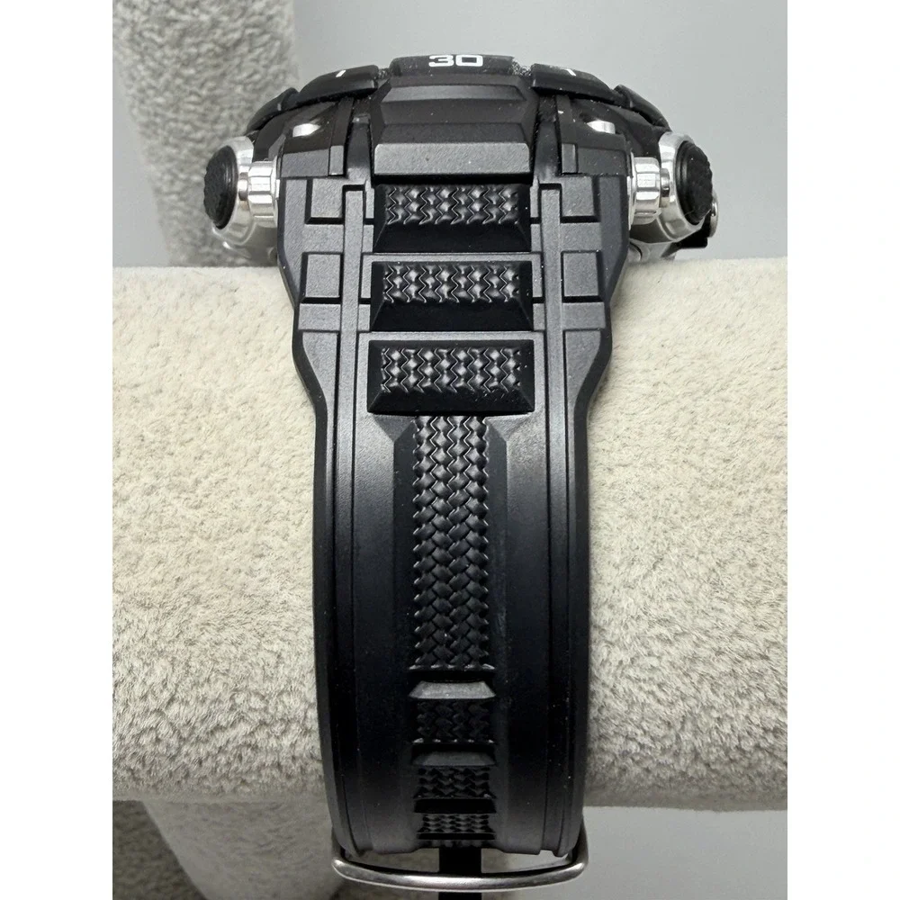 Armitron 20/5270 New Battery Mens Watch‎ 51MM 8.5